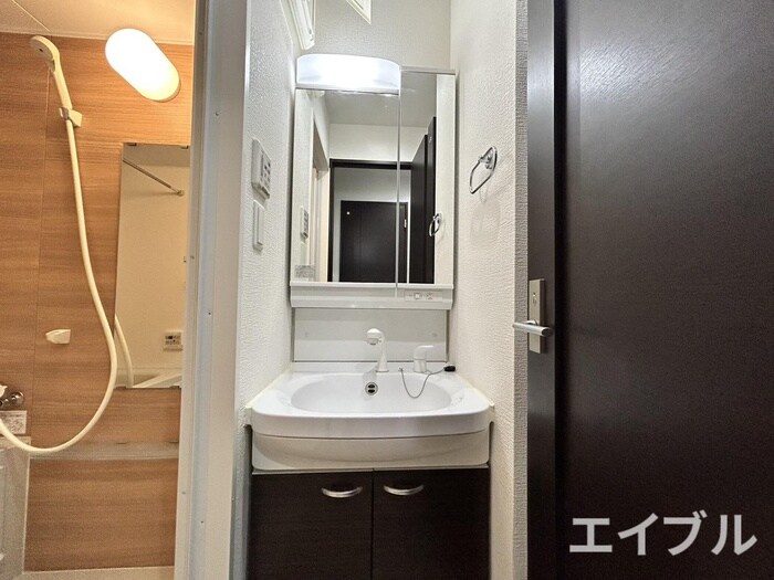 洗面 LIBTH高宮通り