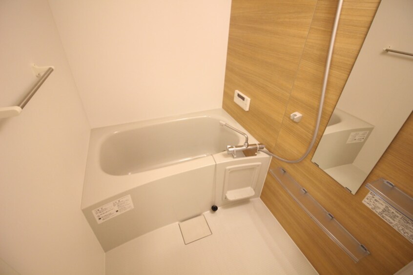 バス／シャワールーム等 イオメールかんだB棟