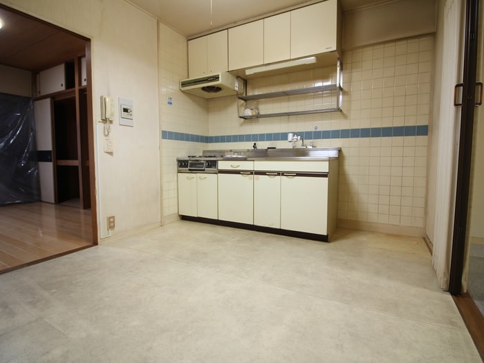 キッチン シャンボール大名A棟（707）
