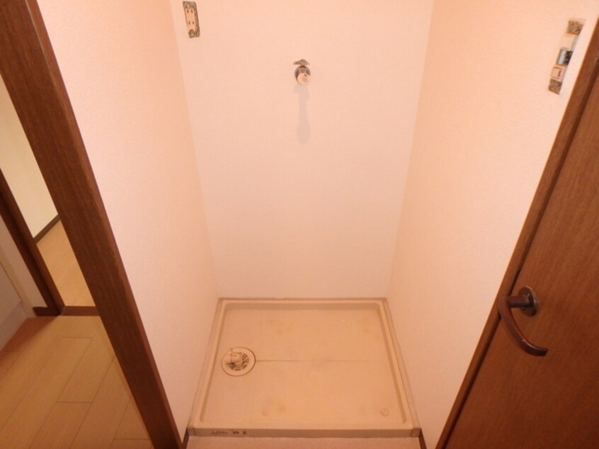 洗濯機置場 カサーレ三ヶ森