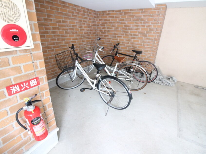 駐輪場 ポラリス高取