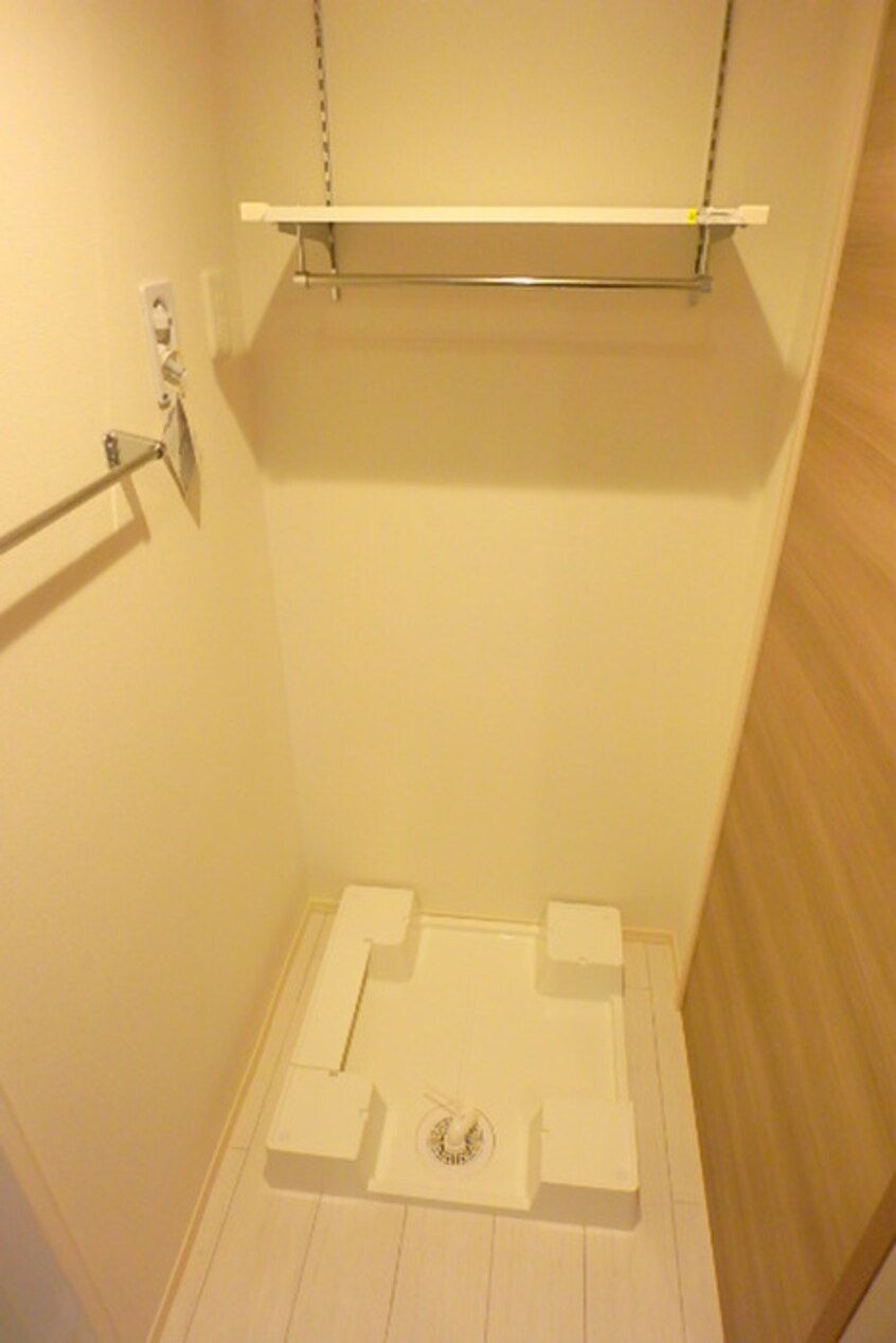 洗濯機置場 ユニフレックス光