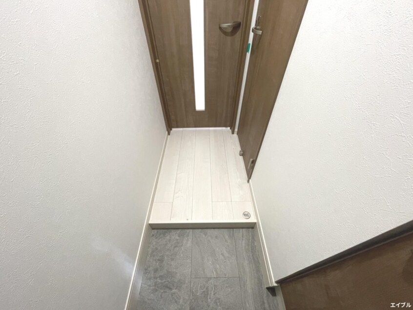 玄関 THE NOBLES　針摺南