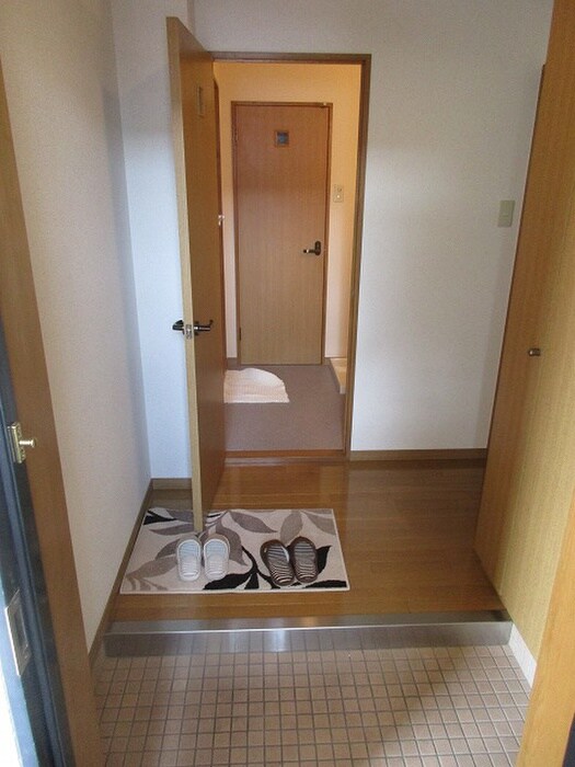 玄関 アルゴヴィラージュ高峰