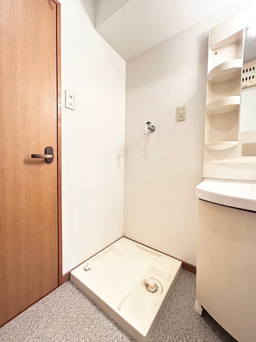 洗濯機置場 アルゴヴィラージュ高峰