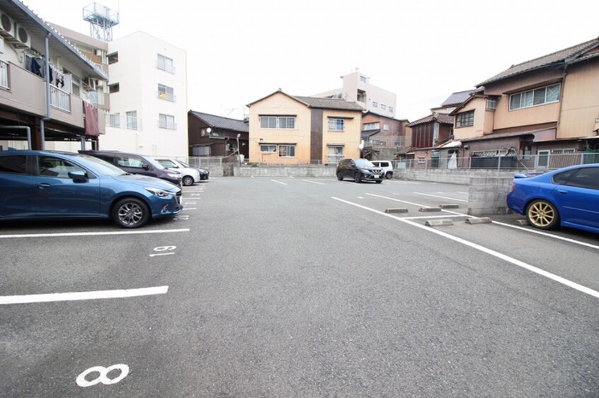 駐車場 徳永ハイツ