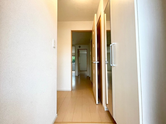 廊下 メゾンド・フローラⅢ