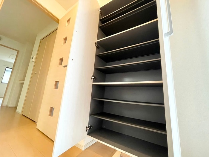 靴箱 メゾンド・フローラⅢ