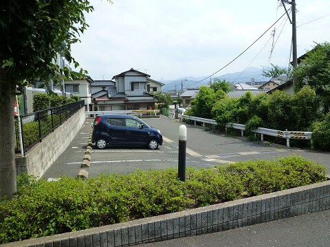 駐車場 REXYZ湯川