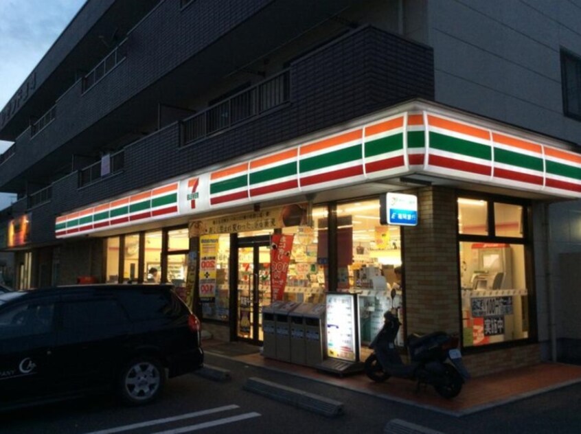 セブンイレブン八幡星ケ丘店(コンビニ)まで550m ﾊﾟｻｰｼﾞｭ福智
