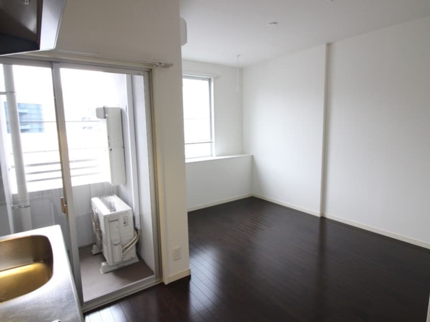 居室 ラクレイス薬院