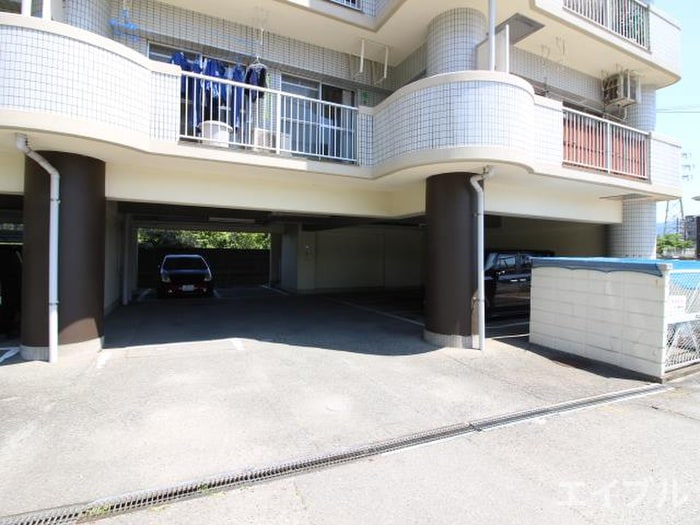 駐車場 サンロード門松