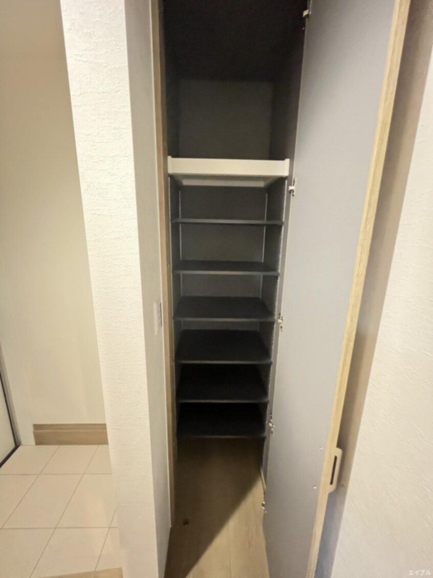 靴箱 ｋａｇ．Ｒ九産大前