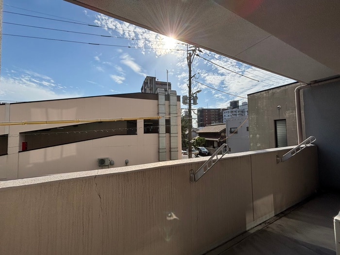 室内からの展望 ｼｬｰﾒｿﾞﾝｸﾞﾗﾝﾄﾞｿﾚｲﾕ門司