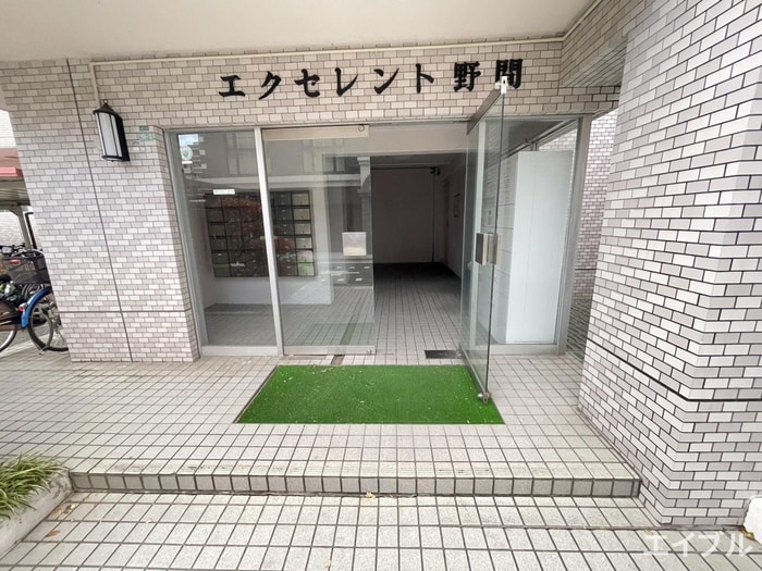 エントランス部分 エクセレント野間