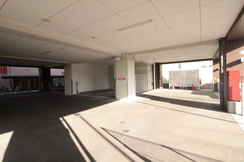 駐車場 エンクレスト香椎（207）