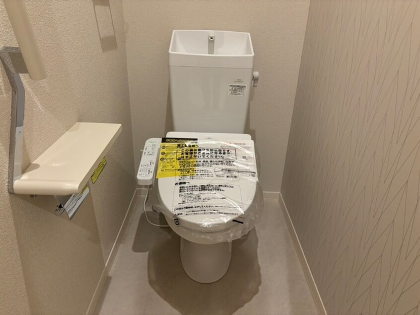 トイレ S-room日佐　西館