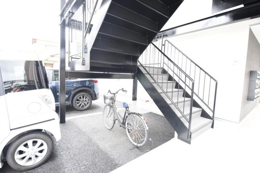 駐輪場 アシスト博多南