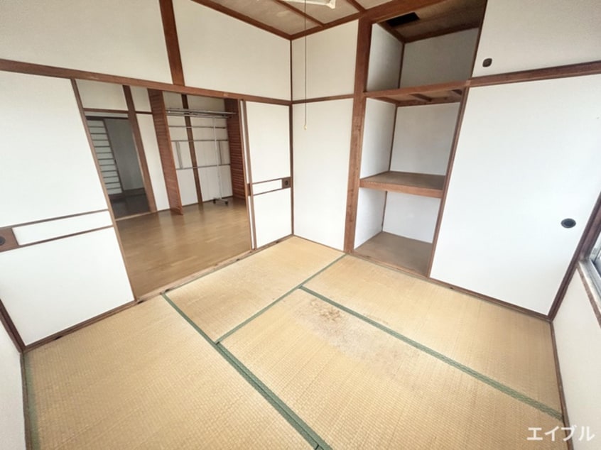 居室 エムロード京町B棟