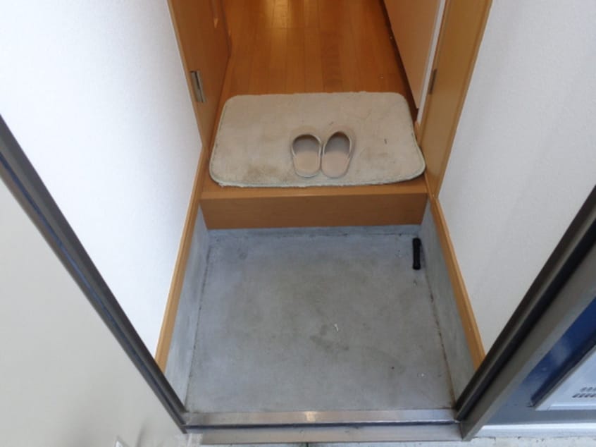 玄関 ピュアフリ－井尻駅前Ｂ