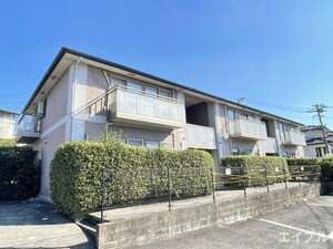 ガーデン青山２　A