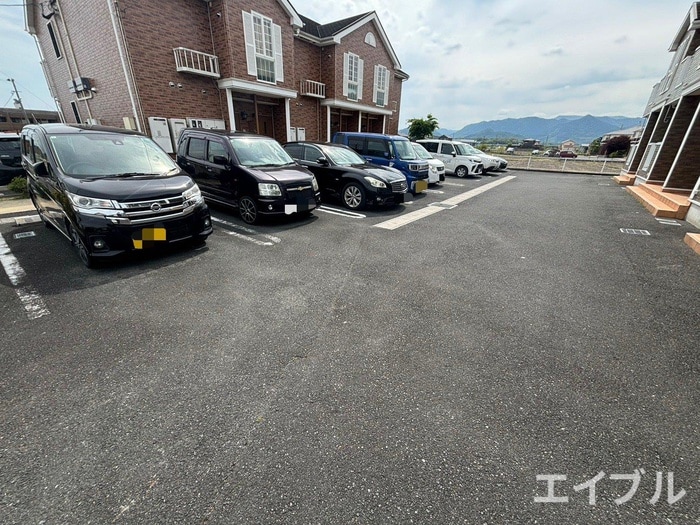 駐車場 サンデリアーナ Ｃ棟