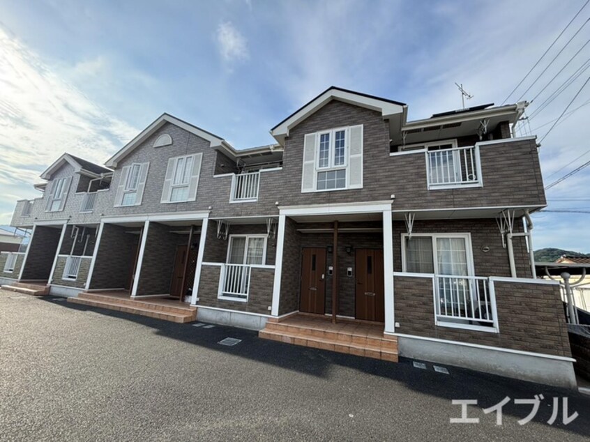 外観写真 サンデリアーナ Ｃ棟