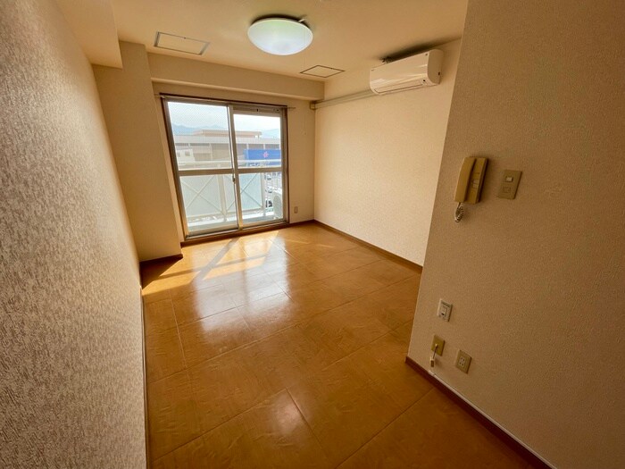 居室 ロイヤルグリーンハイツ