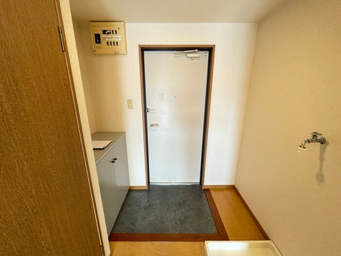 玄関 ロイヤルグリーンハイツ