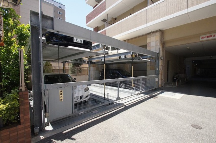 駐車場 Ｆ・ＰＡＲＣ西新