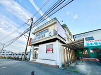 町上津役店舗