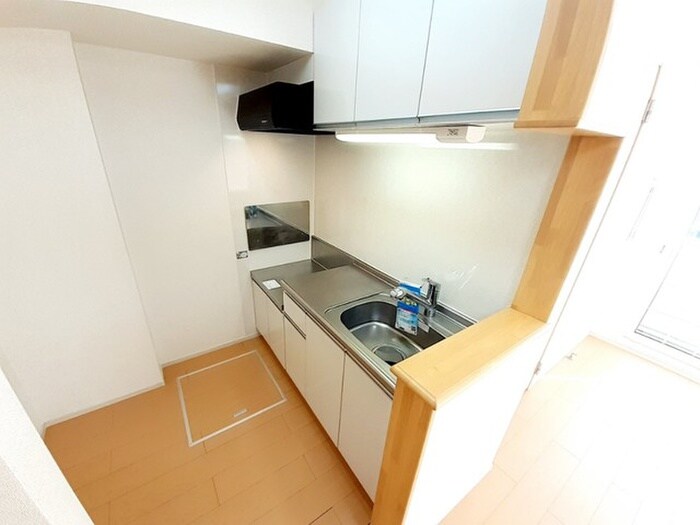 キッチン ＩＳＬＡＮＤ津田Ａ