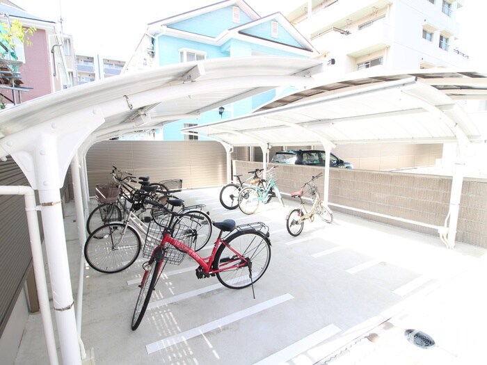 駐輪場 グランデ東雲