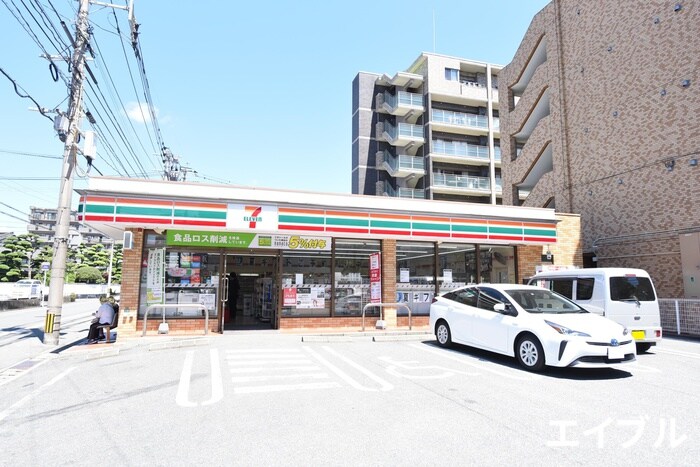 セブンイレブン(コンビニ)まで300m グランデ東雲