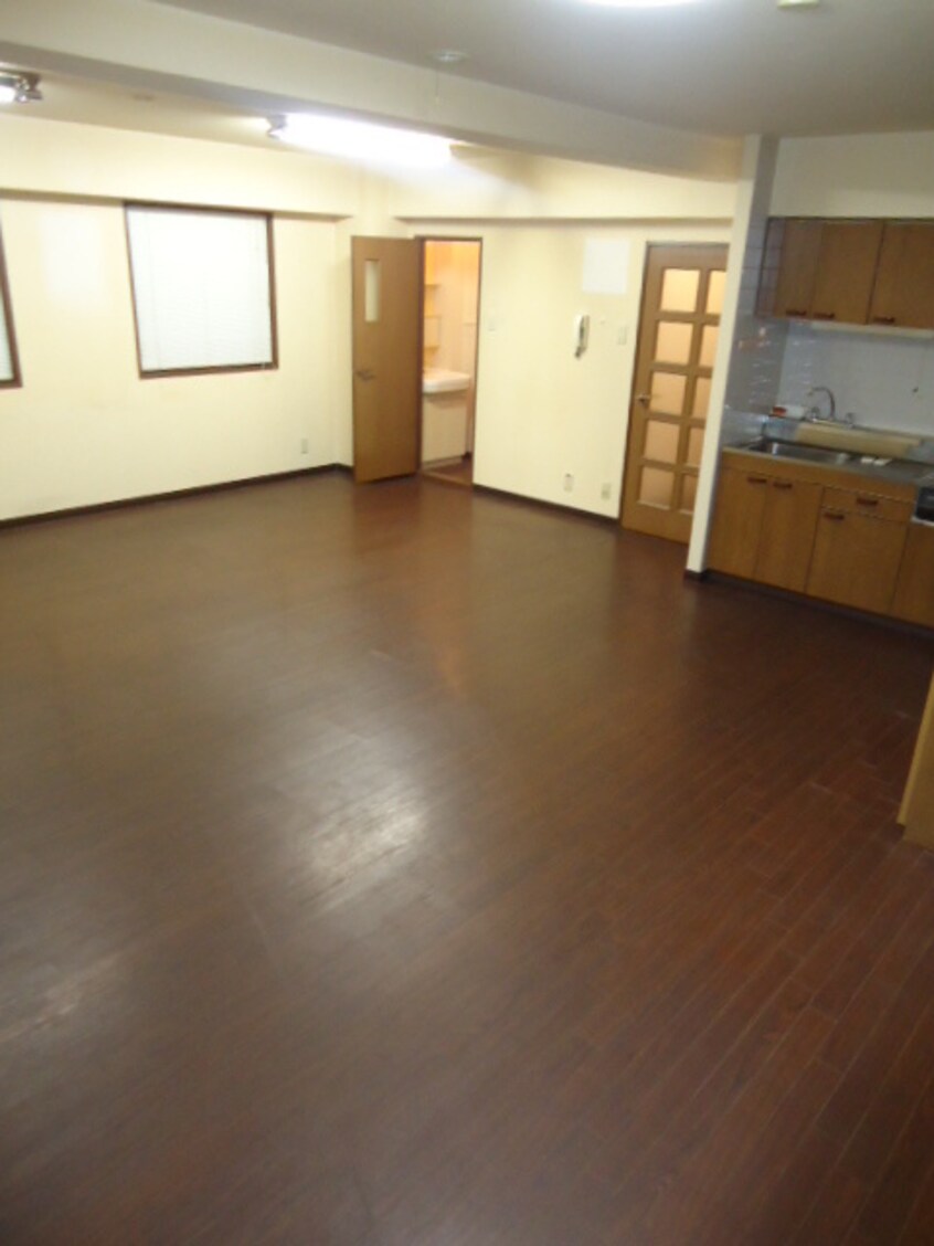 内観写真 グローリー平尾