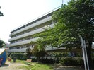 高峰グリーンマンションの外観