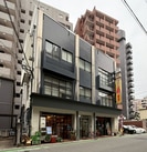 比恵町西原産業ビルの外観