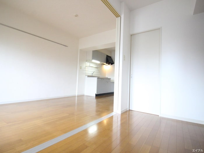 居室 ルッシェ竹下駅前