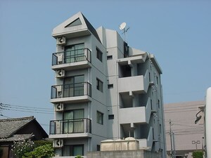 エステ－ト櫛原(102)