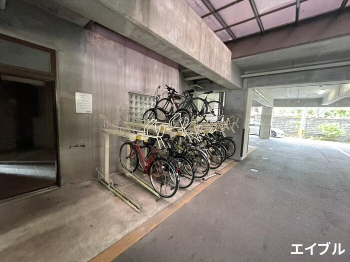駐輪場 リファレンス久留米駅前