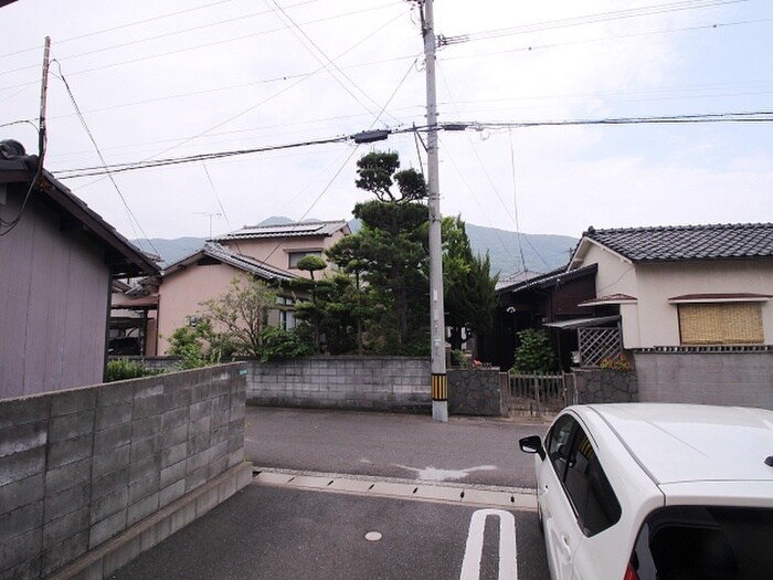 室内からの展望 ビッグフィールド高坊