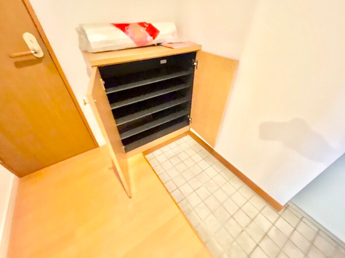 靴箱 アベニュ－清納