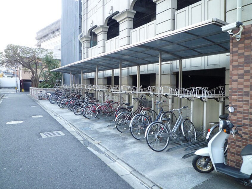 駐輪場 CPタワー