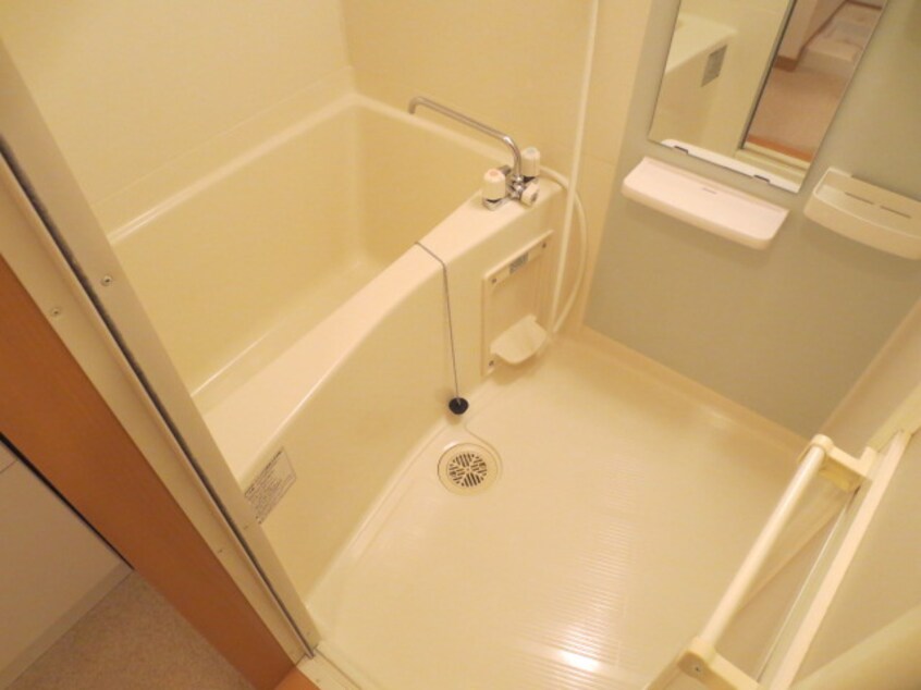 内観写真 エヴァーグリーン　Ｎ