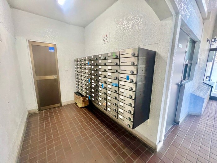 エントランス部分 グリ－ンパ－ク三共(502)