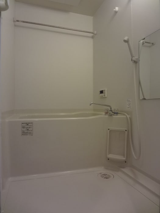 バス／シャワールーム等 ｸﾞﾗﾝﾌｫｰﾚﾗｸﾞｾﾞ博多（1203）