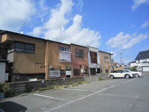 石井テラスハウス