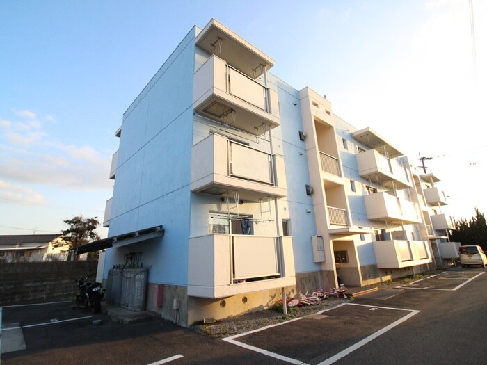 外観写真 直方ｃｏｍｏｄｏ