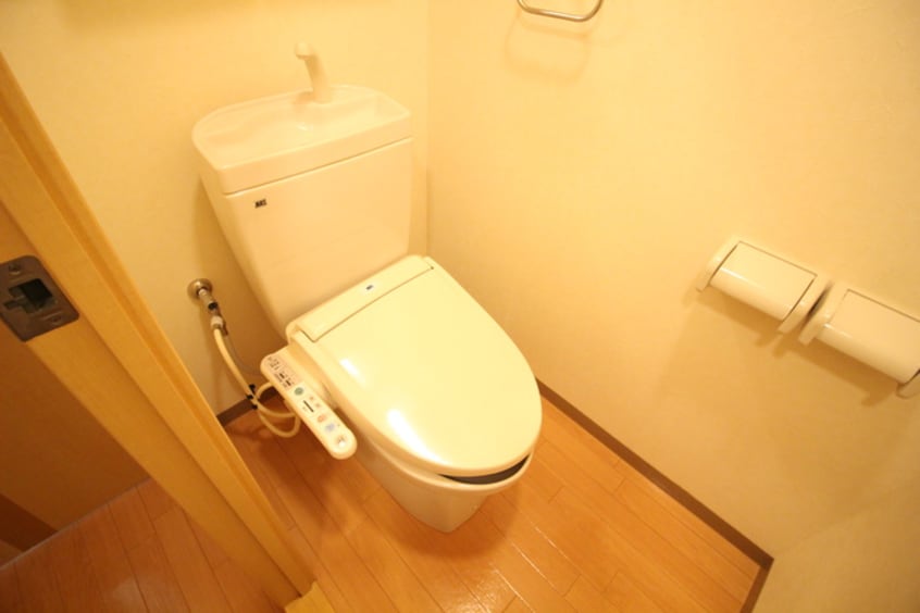 トイレ カ－サ　ル－チェＫ