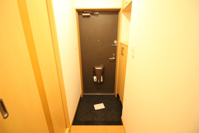 玄関 カ－サ　ル－チェＫ